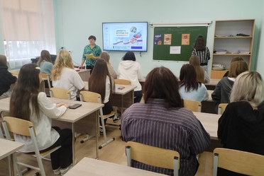 В Челябинском государственном колледже прошло занятие, посвященное традиционным ценностям России