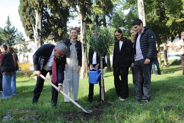В Сухуме прошла акция «Закладка Аллеи Дружбы»