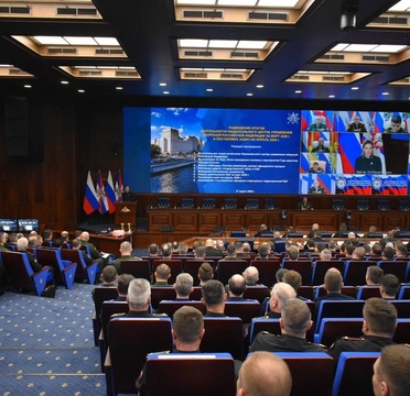 В Национальном центре управления обороной Российской Федерации прошли занятия по профессионально-должностной подготовке с личным составом НЦУ.